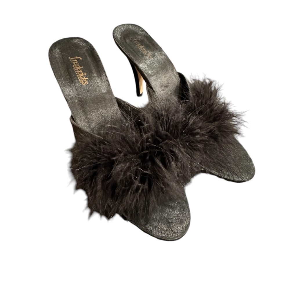 Frederick’s of Hollywood size 8 Y2K black satin Pom Pom slip on shoe